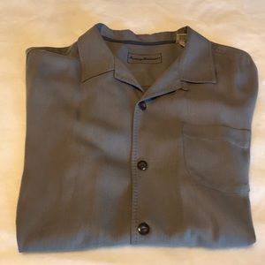 Men’s Tommy Bahama taupe shirt